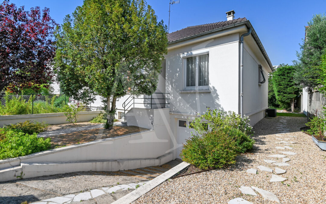 VENDU EN 10 JOURS !  5 pièces 120 m² Maison Quartier des Musiciens Centre Ville Nanterre