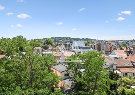 à vendre 3 pièces 75,72 m2 balcon cave parking