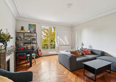 Superbe 4 pièces 83,33 m2 refait à neuf   Charme de l’ancien