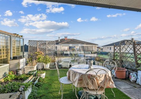 Dernier étage terrasse 30 m2