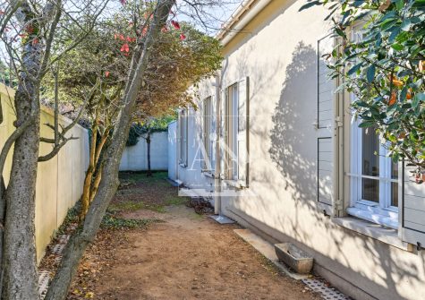 Maison familiale 5 chambres 190 m2